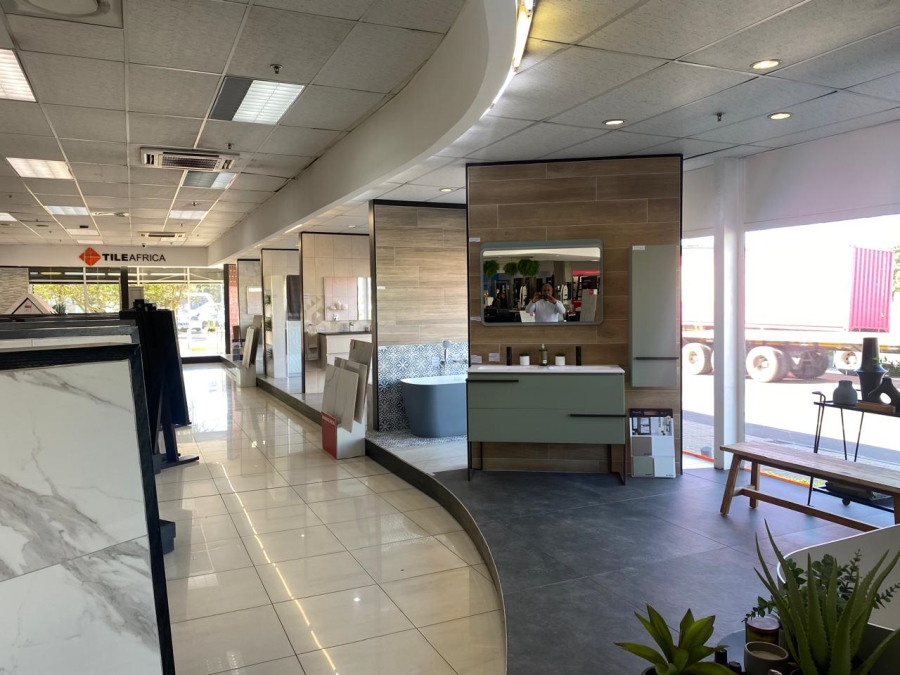 To Let commercial Property for Rent in Paarden Eiland Western Cape
